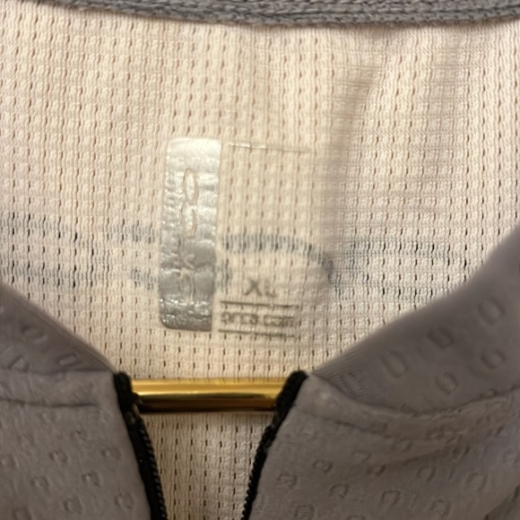 Orca top - Picture 3 of 7